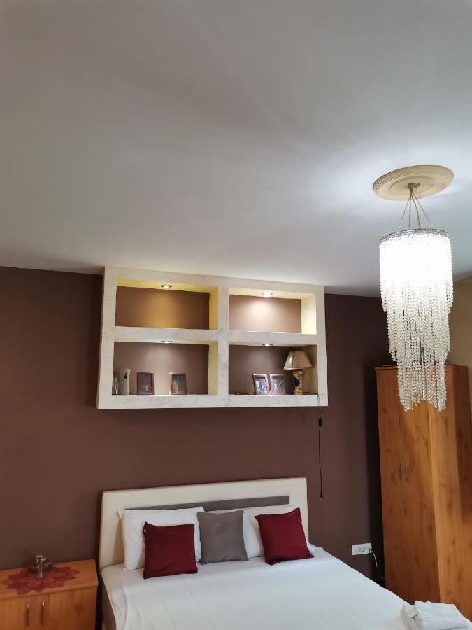 Airport Apartments Belgrado Exterior foto